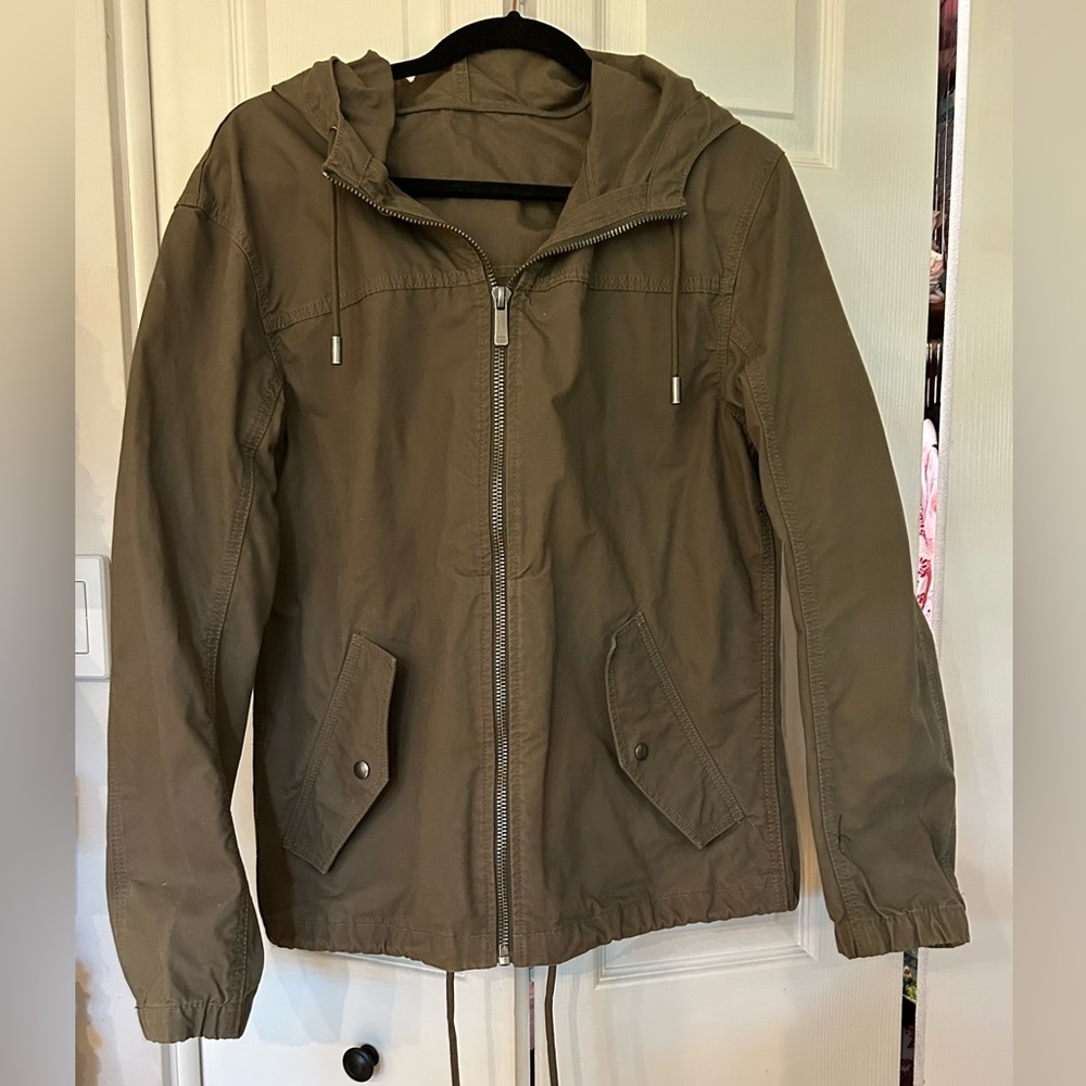 Zara Hooded Army Green Jacket with Large Pockets in Size Medium